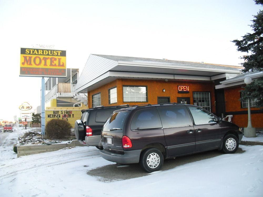 Stardust Motel แคมโรส ภายนอก รูปภาพ